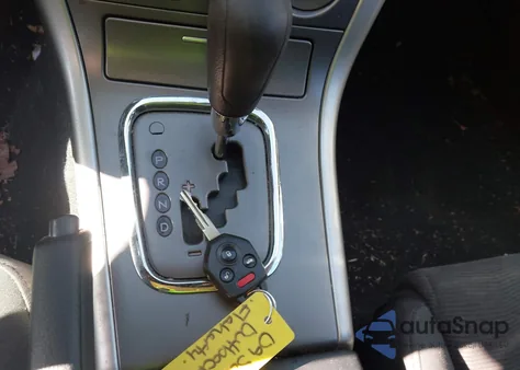 2009 Subaru Outback 2.5I from USA, damaged, VIN 4S4BP61C697330211